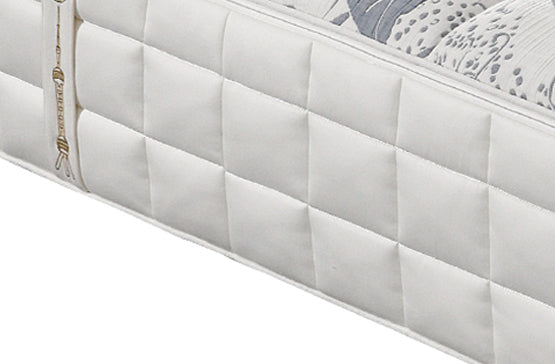 LuxeDream Mattress