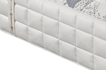 LuxeDream Mattress